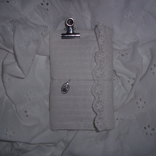 Porte Carnets A6 - White Angel